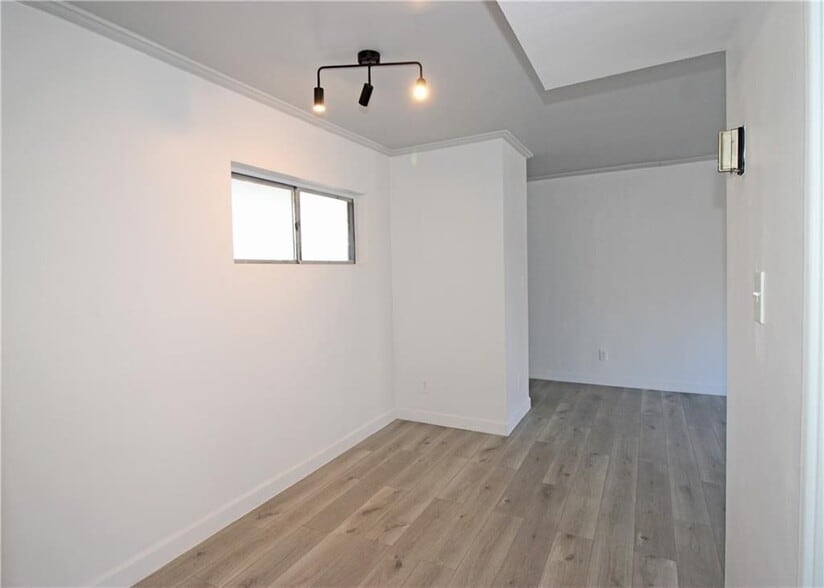 Building Photo - 91 Rumson Rd NE