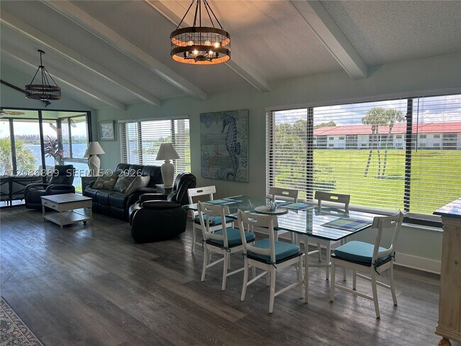 Building Photo - 6142 Landing 16 Lndg