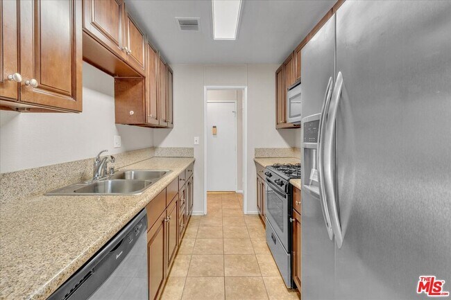 Building Photo - 5437 Corteen Pl