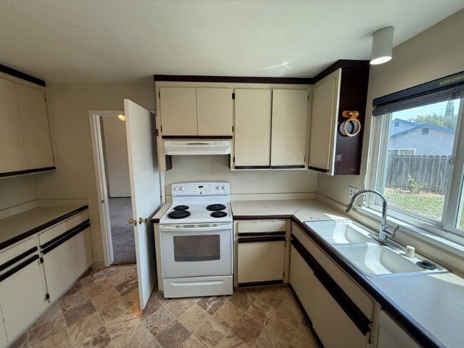 Building Photo - 1003 Blackspur Ct