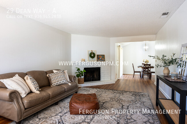 Building Photo - Recently Renovated Duplex in Folsom