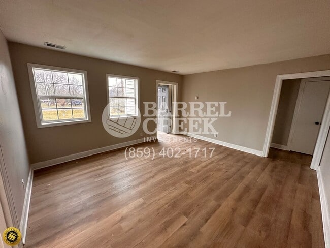 Building Photo - 3-Bed 1-Bath House