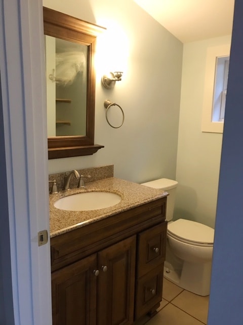 Building Photo - 425 Moon Meadow Ln