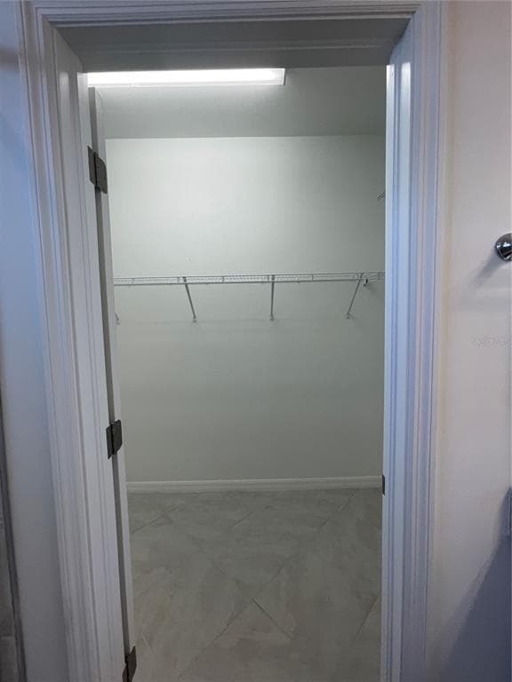 Building Photo - 1912 Saddlewood Cir