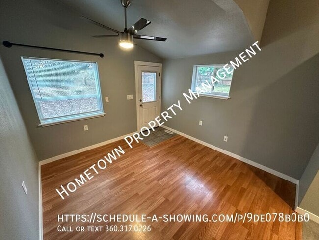 Building Photo - 3208 80th Ave SE