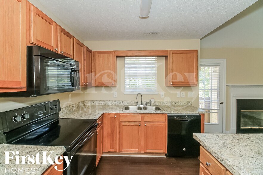 Building Photo - 109 Manx Dr