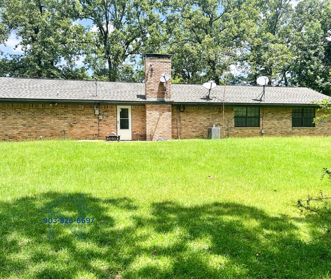 Building Photo - 103 Country Estate Dr