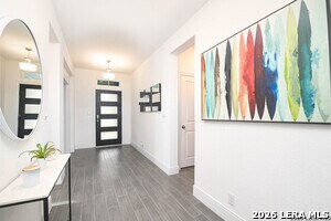 Building Photo - 25302 Donahue Dr