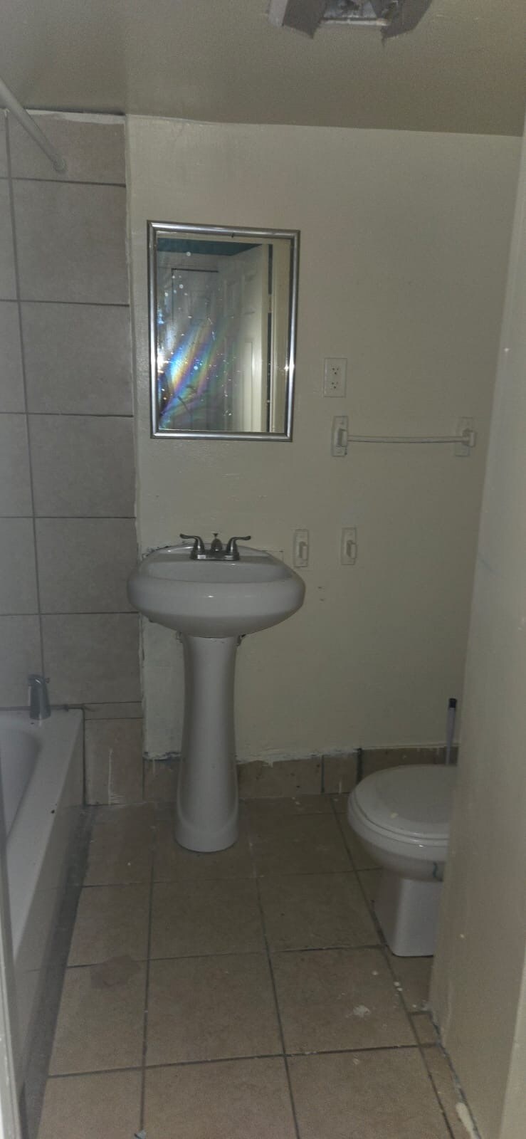 Building Photo - 4122 S Johnson St