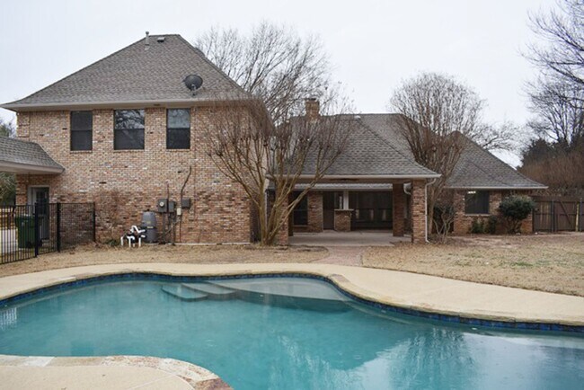 Building Photo - 850 Ginger Ct
