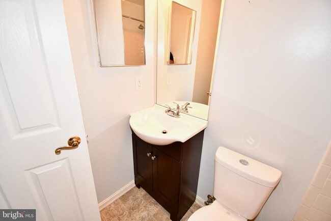 Building Photo - 11234 Hannah Way