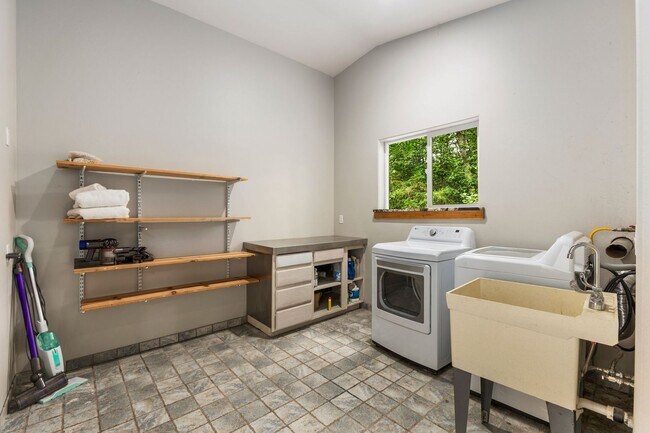 Building Photo - 24828 124th St SE