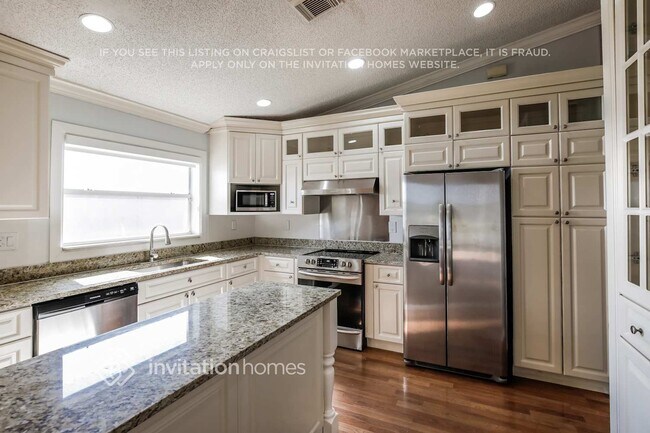 Building Photo - 2431 NW 186th Ave