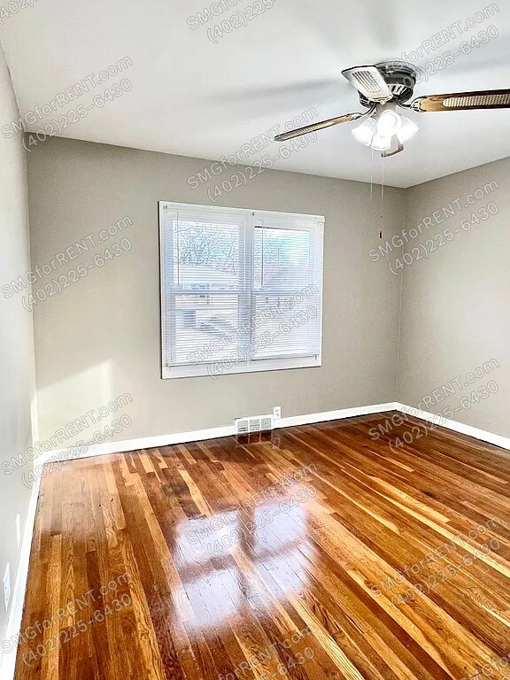 Building Photo - 2124 S 42nd St