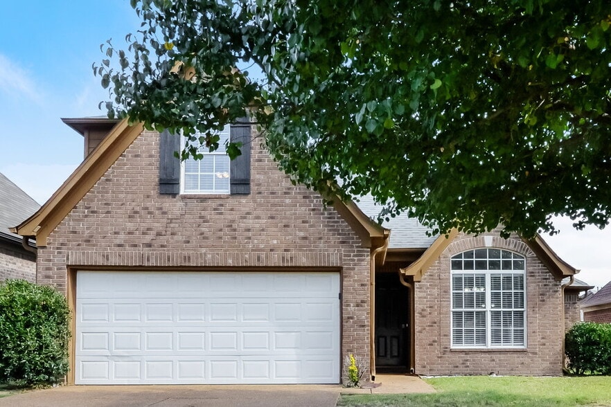 Primary Photo - 9018 Billy Pat Dr