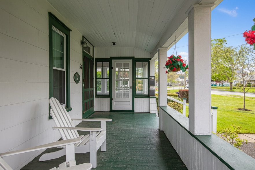 Building Photo - 59 Park Ave