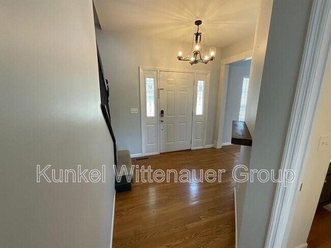 Building Photo - 2244 Haverford Dr