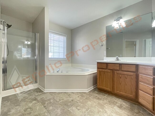 Building Photo - 2517 Tadley Ct