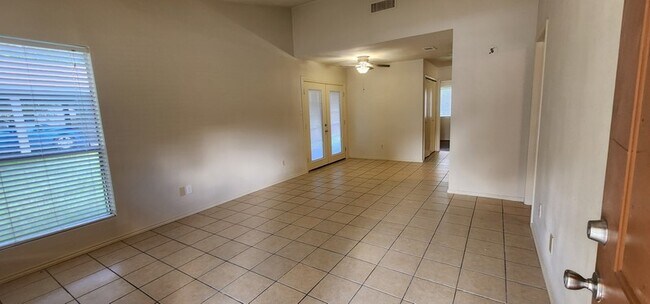 Building Photo - 715 San Mario Ct