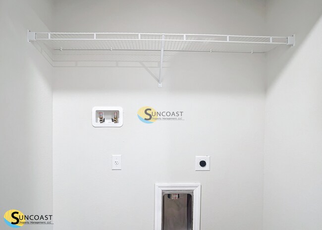 Building Photo - 17927 SW 32nd Cir