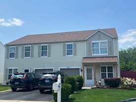 Building Photo - 224 Williamsburg Ct