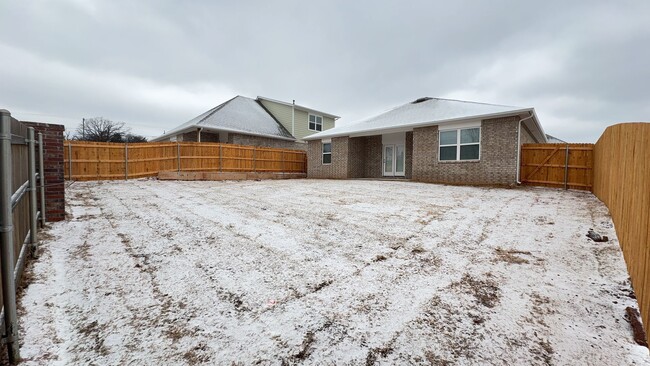 Building Photo - Brand New Construction 3 Bedroom 2 Bathroo...