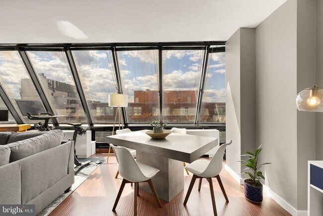 Building Photo - 1245 13th St NW