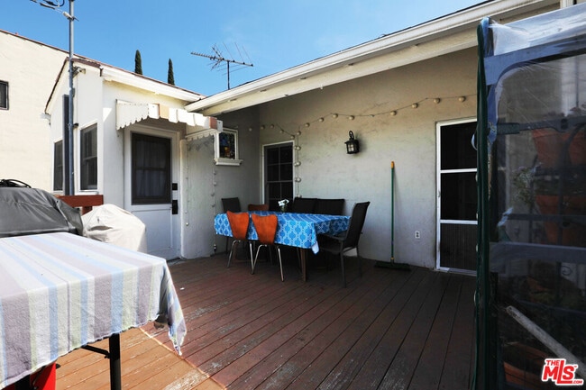 Building Photo - 87 W Glenarm St