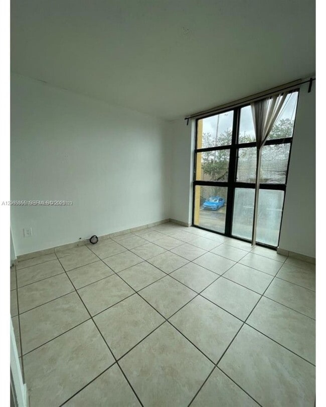 Building Photo - 11750 SW 18th St