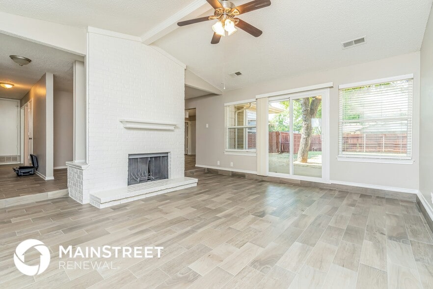 Building Photo - 1137 Wood Heights Dr