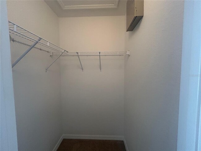 Building Photo - 5746 Brickell Dr