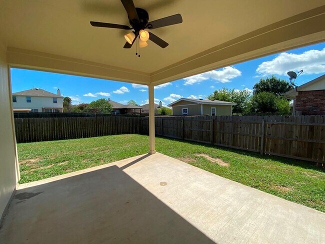 Building Photo - 285 Amber Ash Dr