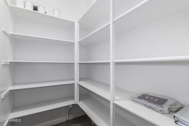 Building Photo - 13784 W Sarano Terrace