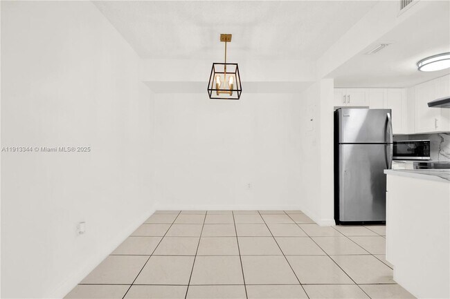 Building Photo - 675 NW 85th Ct