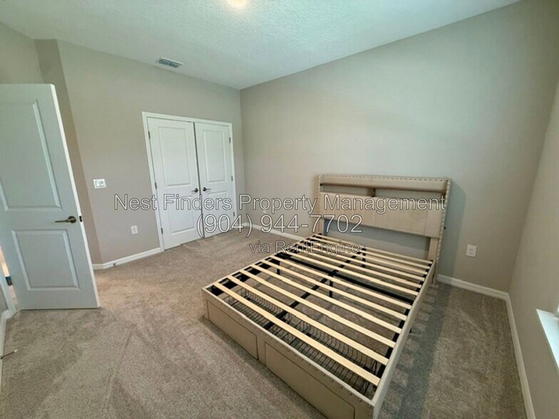 Building Photo - 284 Cherry Elm Dr