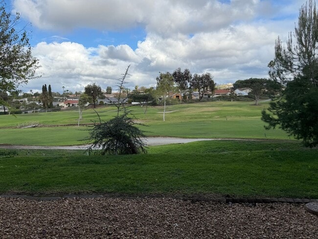 Building Photo - Classic 3Br/2Ba Bottom Level Condo in Campana Villas W/ Golf Course View