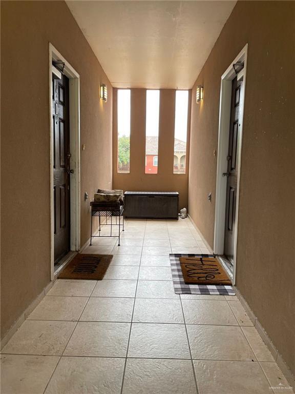 Building Photo - 5112 W Expy 83