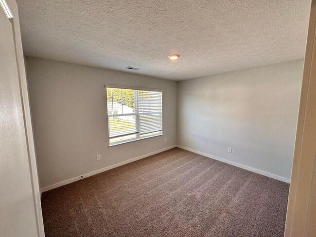 Building Photo - 199 Beaman Gates Dr SW