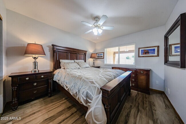 Building Photo - 16227 North 21st St