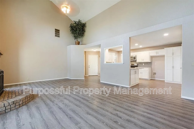 Building Photo - 2501 Patti Pl