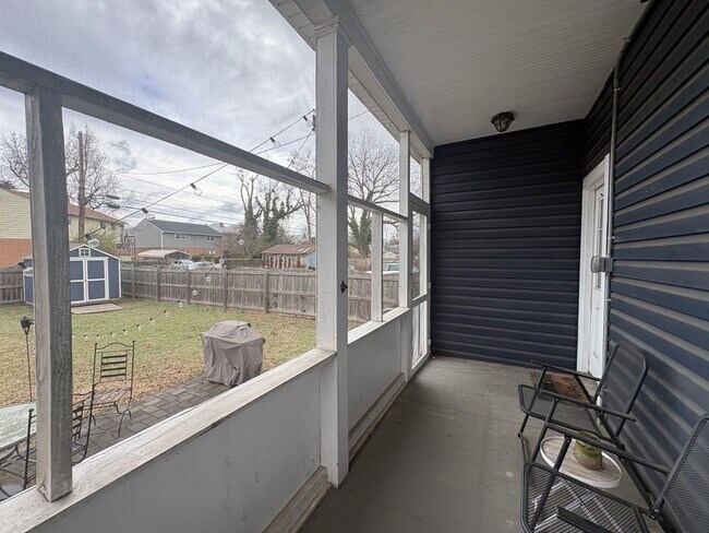 Building Photo - Spacious 3 Bedroom in Richmond