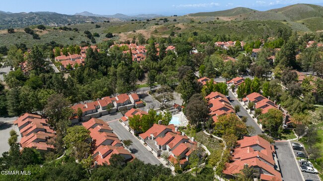 Building Photo - 408 Via Colinas