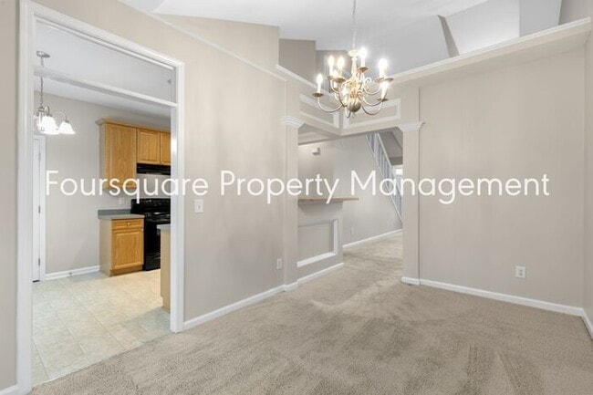 Building Photo - Single Family Home| 1st Floor Master Bedro...