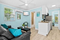 Building Photo - 60 Avenida Veneccia
