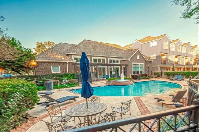 Building Photo - 12707 Boheme Dr