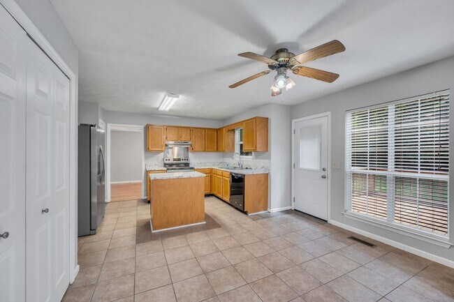 Building Photo - Bradford Hills Rental