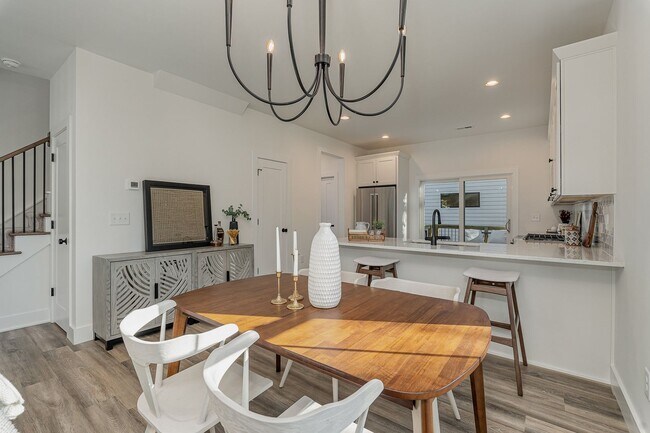Building Photo - Gorgeous New Construction near Downtown Du...