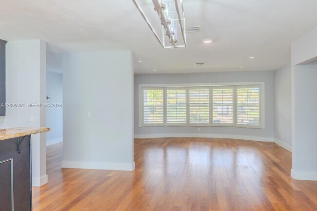 Building Photo - 5012 Grant St