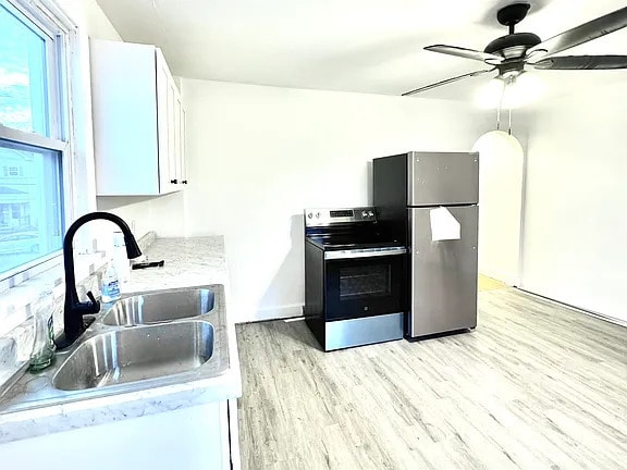 Building Photo - 212 S Chestnut St