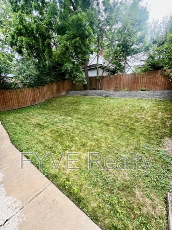 Building Photo - 3463 Wabash Ave